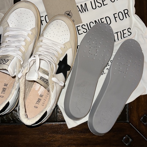 Golden Goose Ball Star sneakers in white canvas and leather - Picture 9 of 11